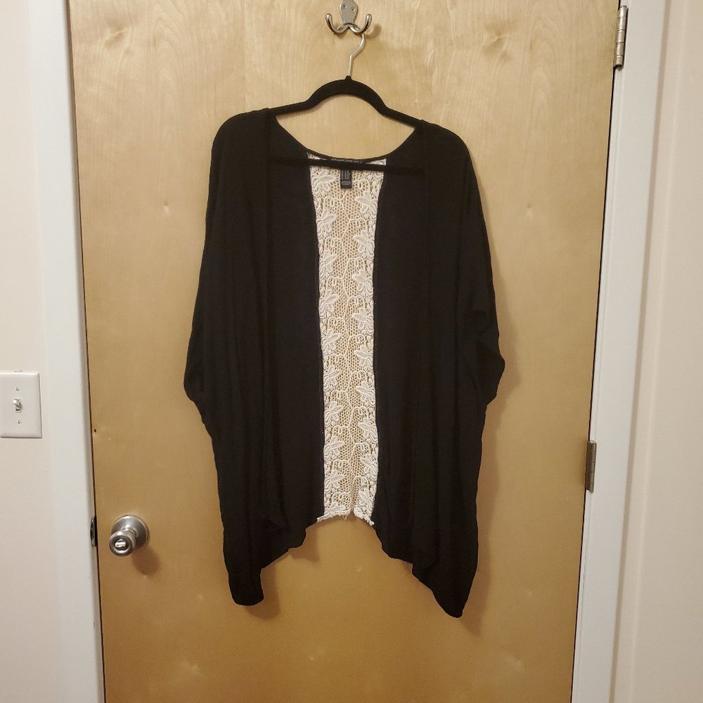 Forever 21 black and white cardigan